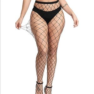 High Waisted Fishnet Socks